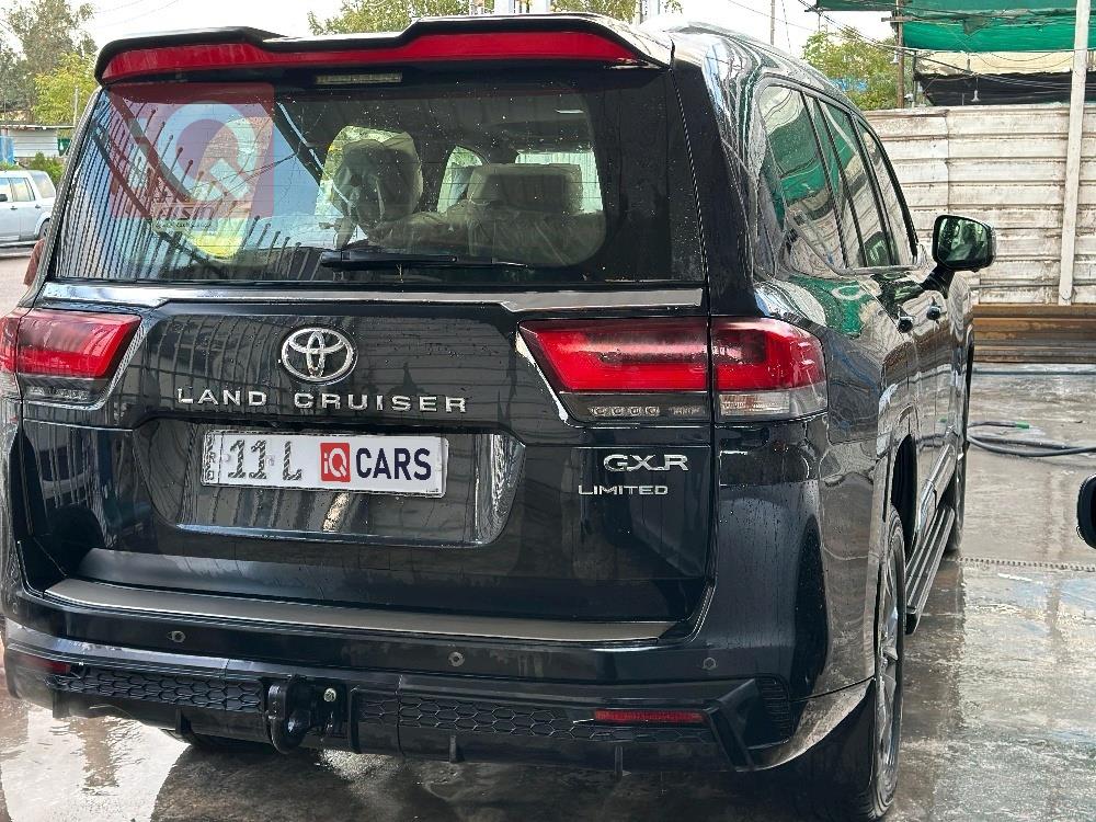 تويوتا لاندكروزر